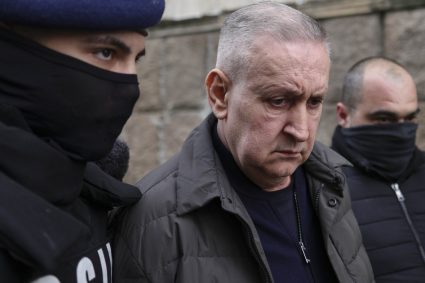 Stenograme Seful ARR retinut de DNA a fost surprins in timp ce isi nu maara banii Procurorii au descoperit la el