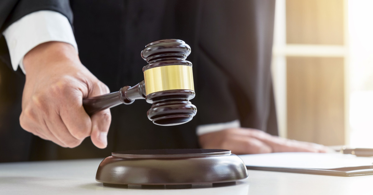 inchisoare pe viata pentru barbatul din prahova care si a ucis partenera insarcinata cu un topor decia