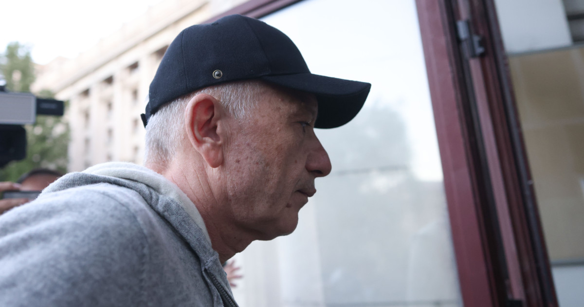 E batuta in cap discutii despre interventii politice pentru un proiect eolian in biroul
