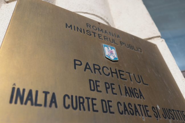 Peste 100000 de euro in numerar au fost descoperiti asupra fostului procuror sef din Constanta Gigi Valentin Stefan