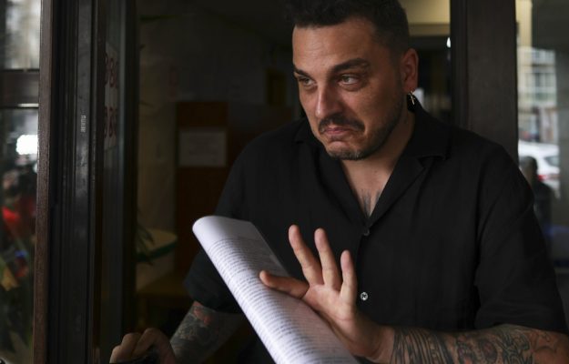 Influencerul Makaveli plasat sub control judiciar timp de 60 de zile dupa ce a admis acuzatiile de evaziune