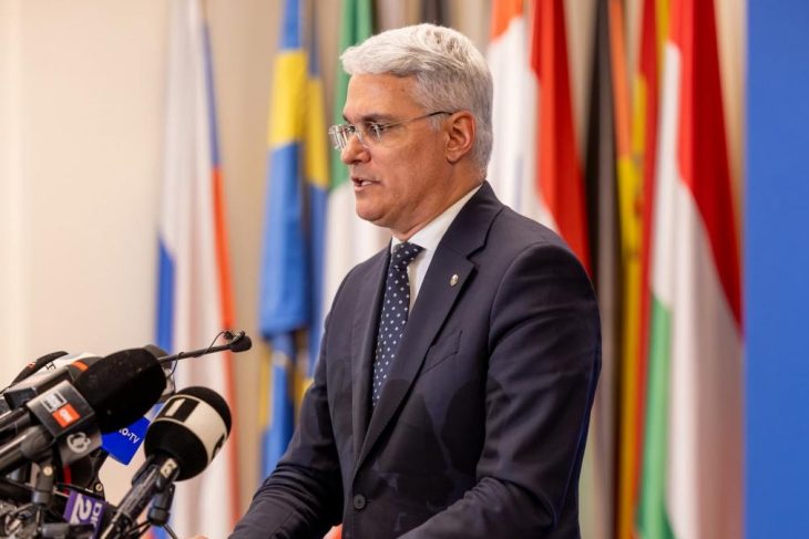 Ministrul Drago Pislaru anunta o consultare cu intreaga societate privind legea salariilor in