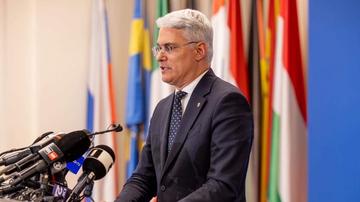 Ministrul Drago Pislaru anunta o consultare cu intreaga societate privind legea salariilor in