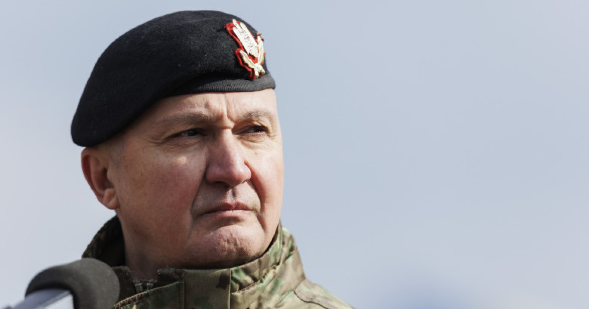 Seful Armatei Romane generalul Gheorghita Vlad este chemat la DNA pentru a fi audiat intr un dosar de coruptie