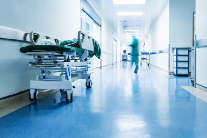 Doi medici din Reşiţa au fost arestaţi pentru ucidere din culpă, în urma decesului unui pacient care…