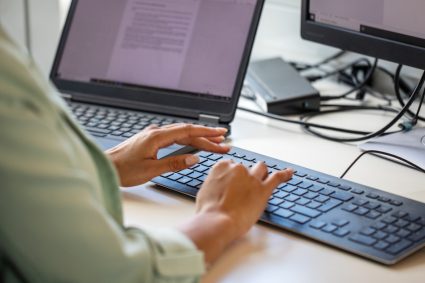 Încălcările online clasificate de procurori. De ce este dificil să fie prinsi infractorii cibernetici și care este…