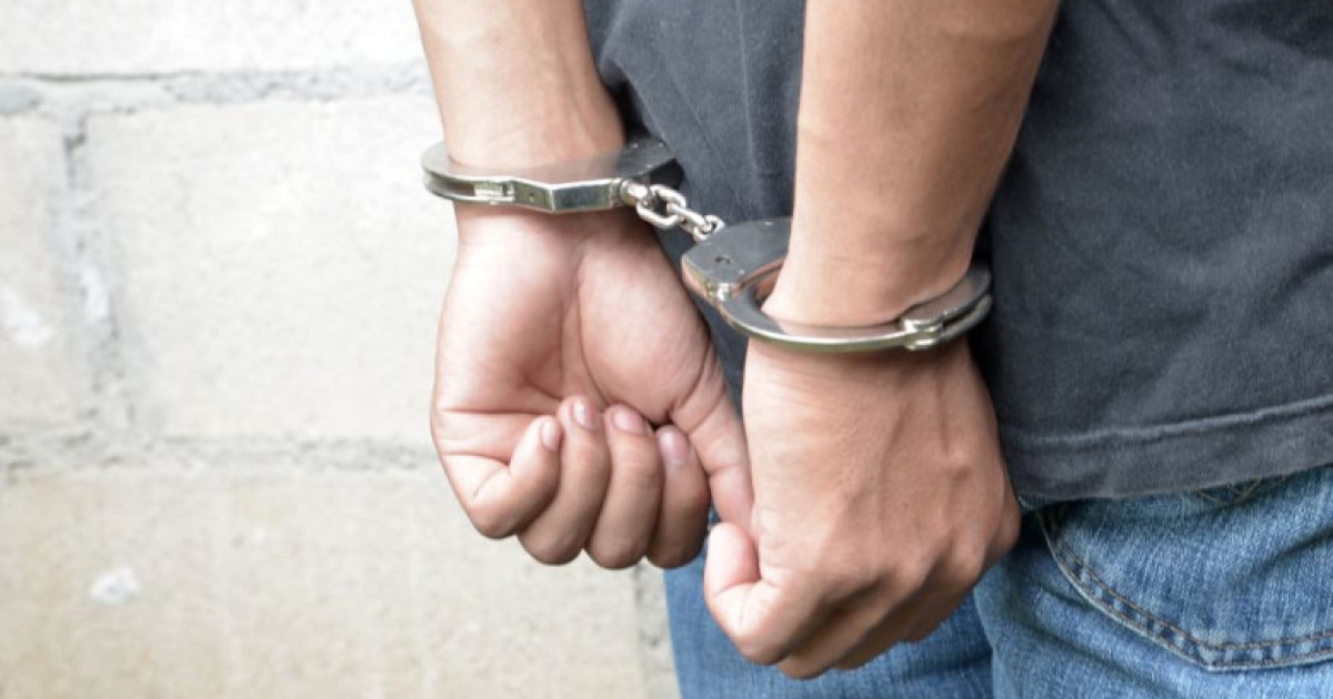 Cinci suspecti din cazul infractiunilor violente comise de o grupare din Braila au fost retinuti