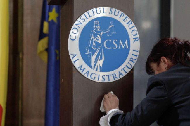 Magistratii din CSM se unesc impotriva legii salarizarii Judecatorii sustin ca ar putea fi remunerati