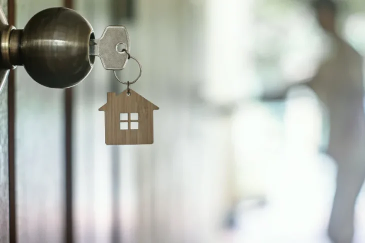 Bucureștean închiria apartamente hotelier și le subînchiria pe termen lung