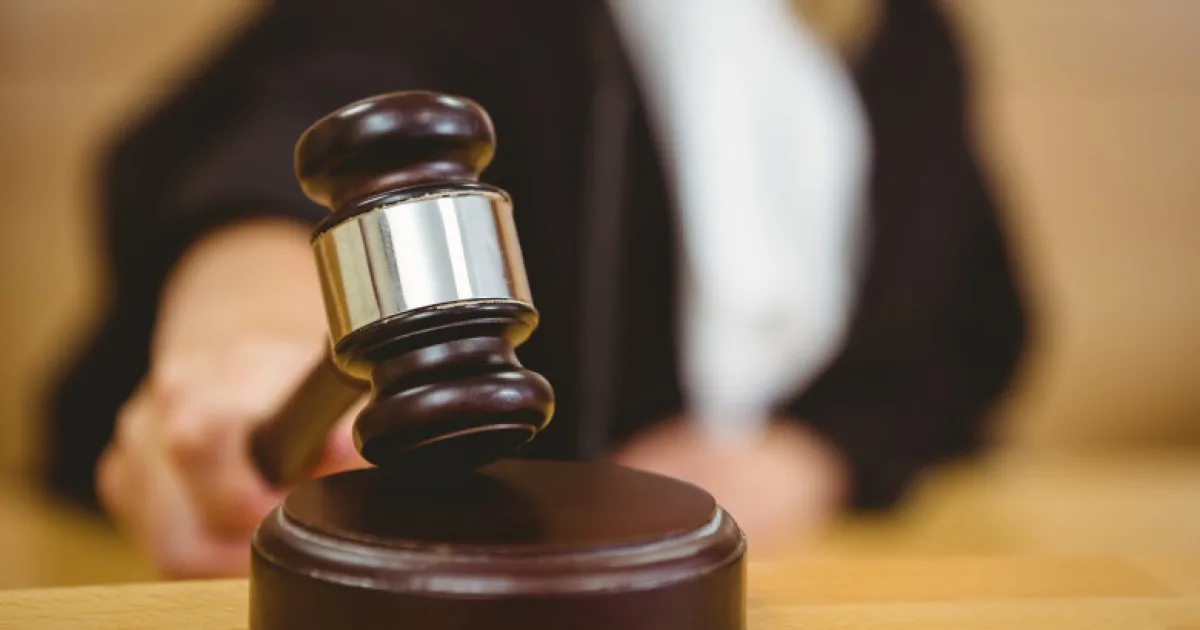 Evaziune de 7,6 milioane lei în comerțul cu deșeuri metalice. Șapte persoane reținute