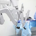 Pensionar din Gorj, operație cu robotul decontată integral în instanță